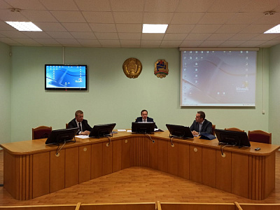 «Белэксимгарант» и Госкомвоенпром провели семинар