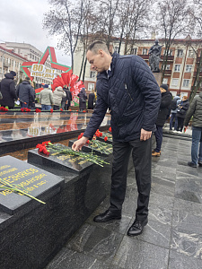 «Белэксимгарант» принял участие в праздновании 82-й годовщины освобождения Гомеля от немецко-фашистских захватчиков